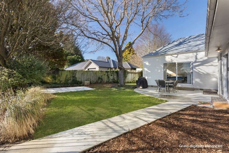 Photo of property in 69b Aorangi Road, Bryndwr, Christchurch, 8053