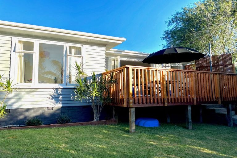 Photo of property in 1/41 Brandon Road, Glen Eden, Auckland, 0602