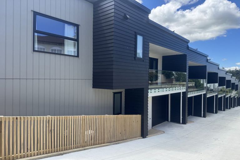 Photo of property in 143 Clarence Street, Hamilton Lake, Hamilton, 3204