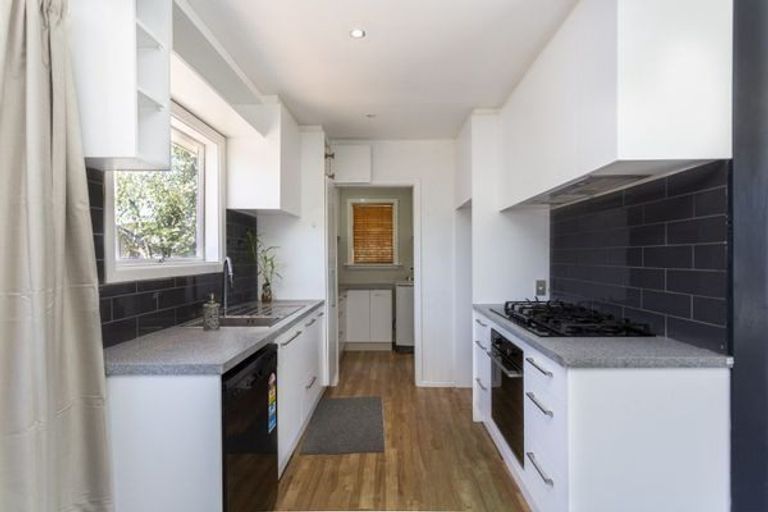 Photo of property in 14 Sledmere Street, Burnside, Christchurch, 8053