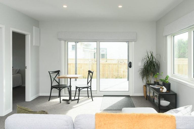 Photo of property in 8a Cuba Street, Takaro, Palmerston North, 4412