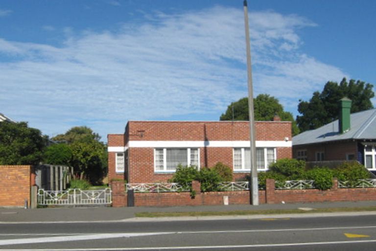 Photo of property in 2/182 Colombo Street, Sydenham, Christchurch, 8023