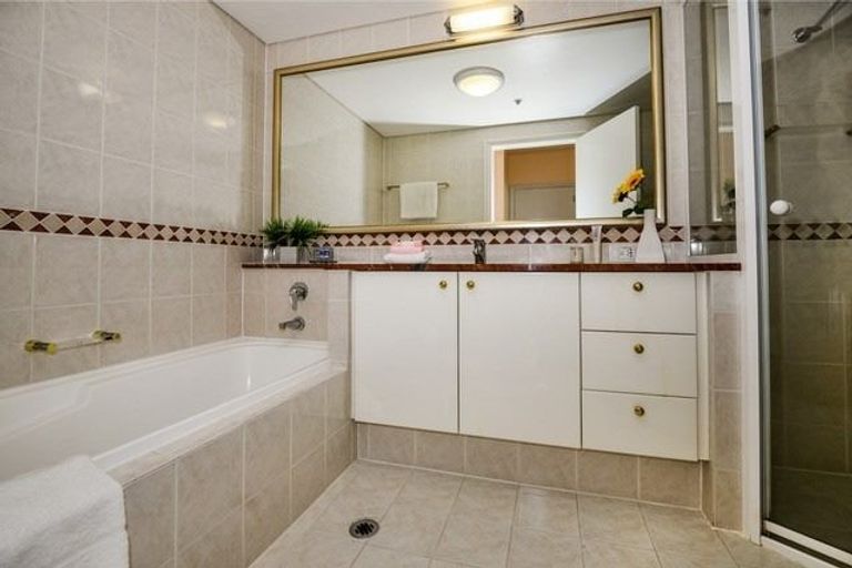 Photo of property in Quay West Apartments, 2803/8 Albert Street, Auckland Central, Auckland, 1010