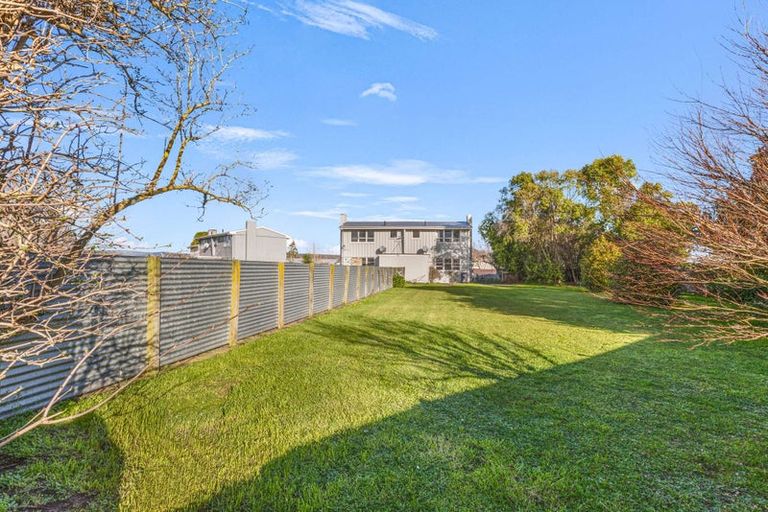 Photo of property in 12-14 Opie Place, Highbury, Palmerston North, 4412