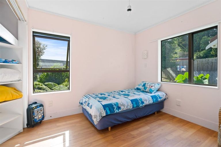 Photo of property in 2 Ngahere Drive, Horahora, Whangarei, 0110