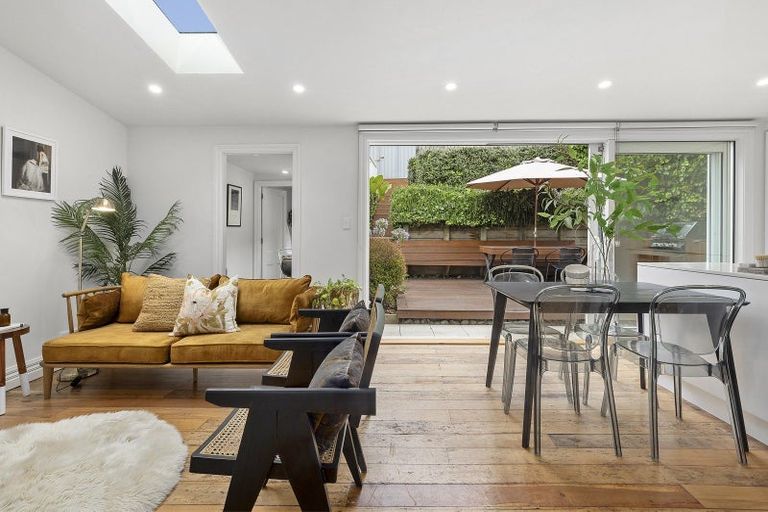 Photo of property in 20 Wallace Street, Mount Cook, Wellington, 6021