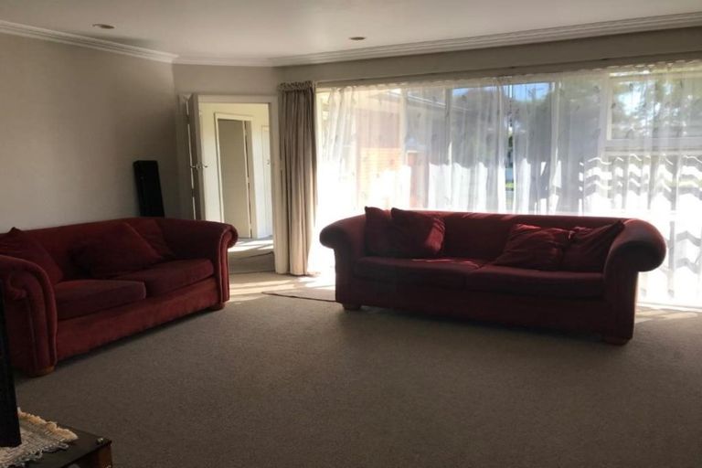 Photo of property in 16 Pulham Crescent, Queenwood, Hamilton, 3210