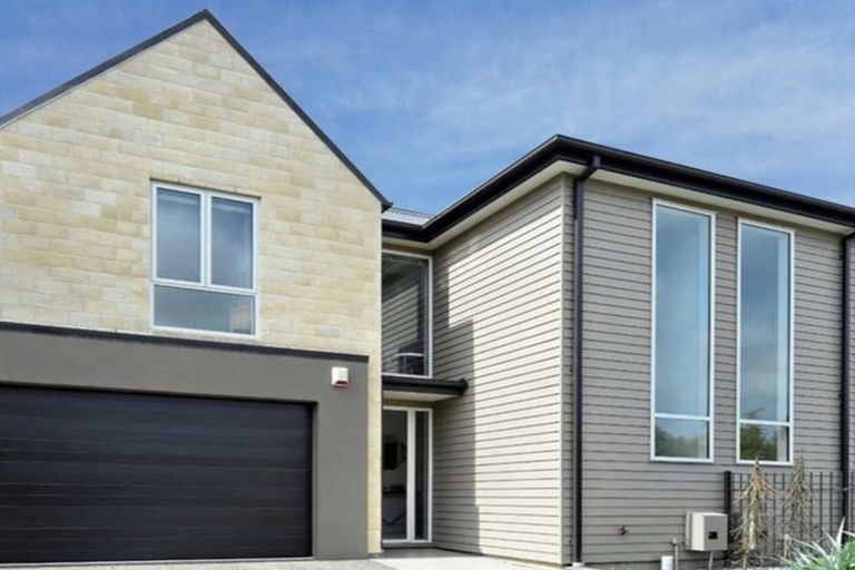 Photo of property in 13 Pavilion Crescent, Hillmorton, Christchurch, 8024