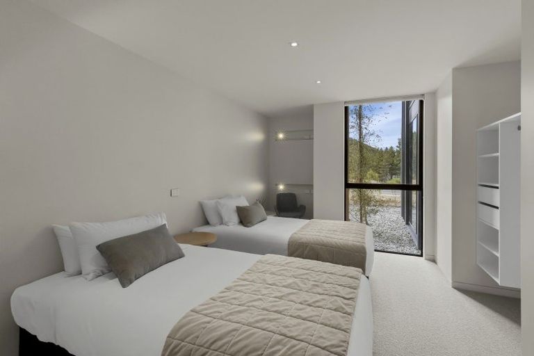 Photo of property in 18 Station Bay Rise, Lake Tekapo, 7999