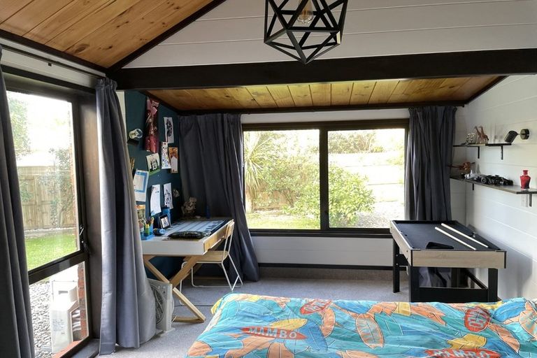 Photo of property in 37 Carter Crescent, Awapuni, Palmerston North, 4412