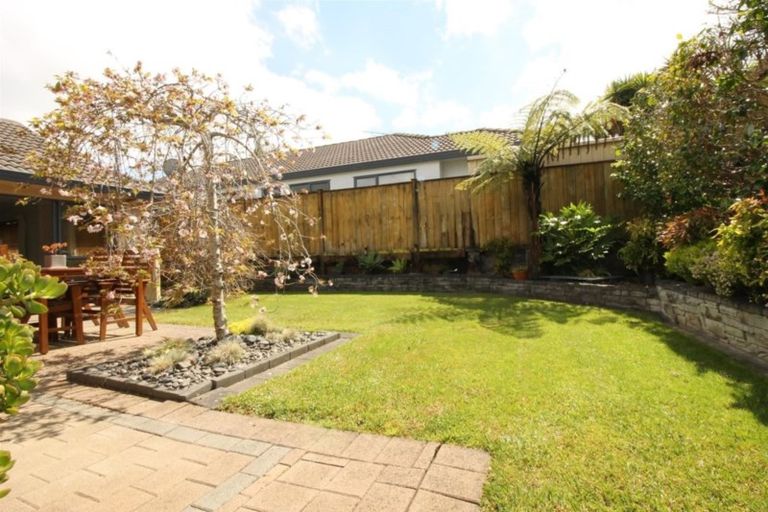 Photo of property in 9 Limerick Place, Dannemora, Auckland, 2016