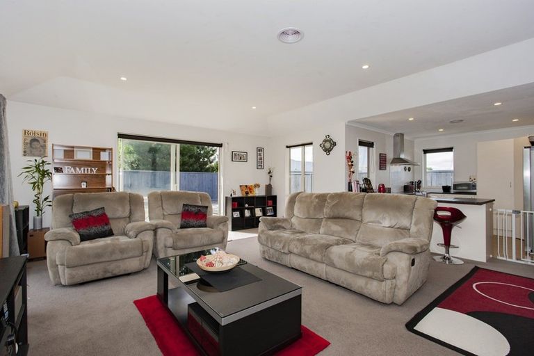 Photo of property in 187b High Street, Oxford, 7430