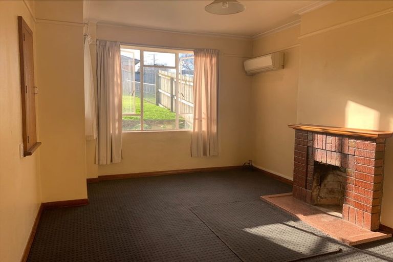 Photo of property in 1/182 Mornington Road, Kenmure, Dunedin, 9011