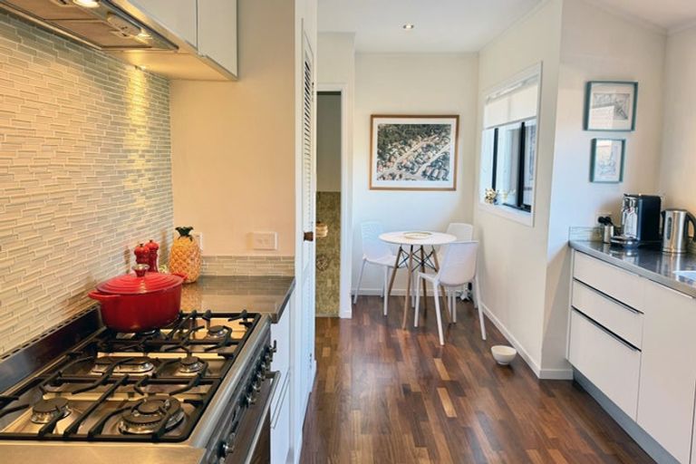 Photo of property in 41 Porritt Avenue, Chatswood, Auckland, 0626