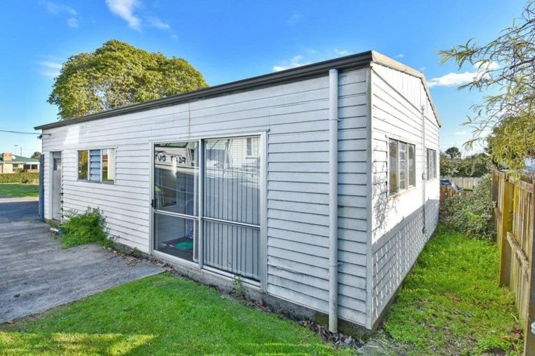 Photo of property in 1/101 Beach Road, Pahurehure, Papakura, 2113