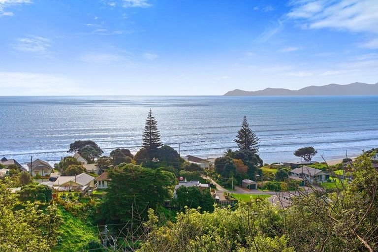 Photo of property in 57a Ames Street, Paekakariki, 5034