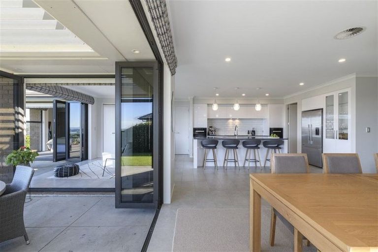 Photo of property in 38 Holyoake Terrace, Omokoroa, 3114