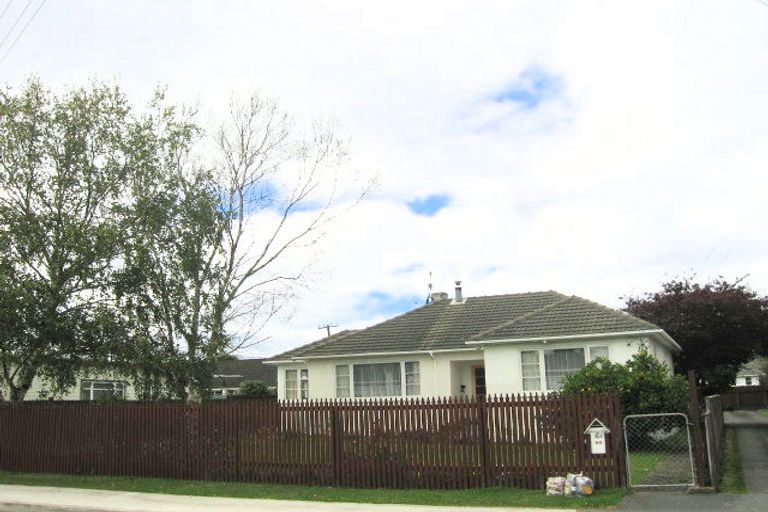 Photo of property in 50 Ebdentown Street, Ebdentown, Upper Hutt, 5018