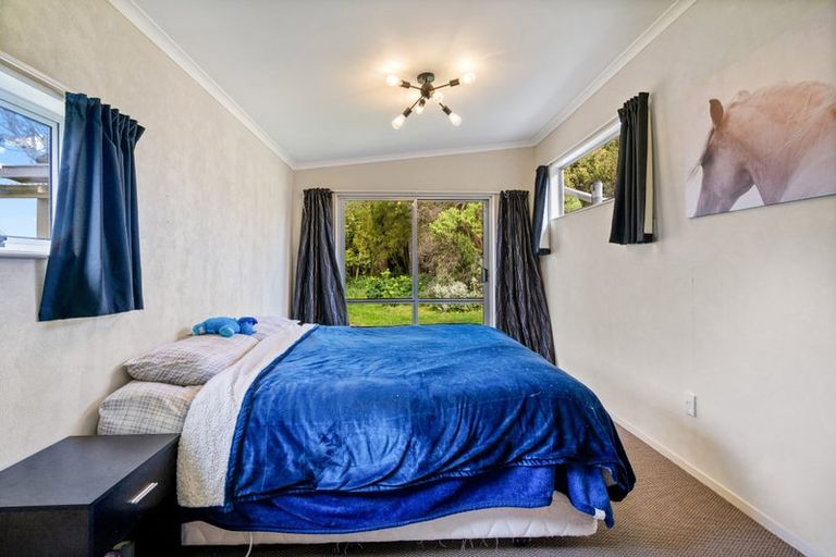 Photo of property in 49 Ferry Road, West Plains, Invercargill, 9879