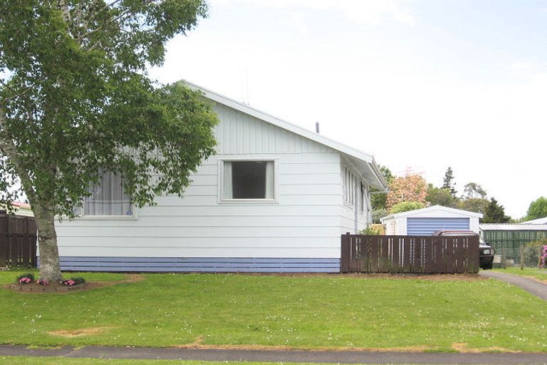 Photo of property in 5 Sewell Place, Leamington, Cambridge, 3432