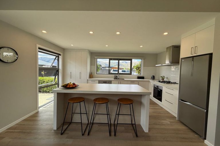 Photo of property in 51 Little Maude Drive, Lake Hawea, 9382
