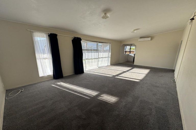 Photo of property in 10 Vera Street, Marton, 4710