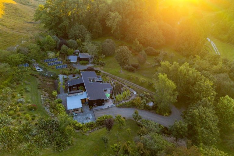 Photo of property in 1585 Poihipi Road, Oruanui, Taupo, 3377