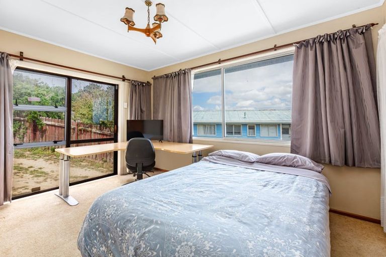 Photo of property in 46 Arahura Crescent, Waitangirua, Porirua, 5024