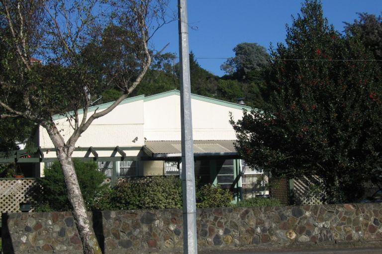 Photo of property in 26 Stokes Valley Road, Stokes Valley, Lower Hutt, 5019
