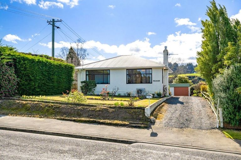 Photo of property in 20 Saddleview Place, Fairfield, Dunedin, 9018