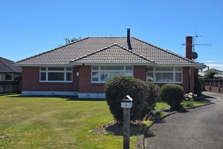Photo of property in 8 Clark Street, Levin, 5510