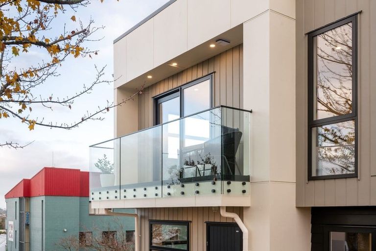 Photo of property in 1/143 Clarence Street, Riccarton, Christchurch, 8011