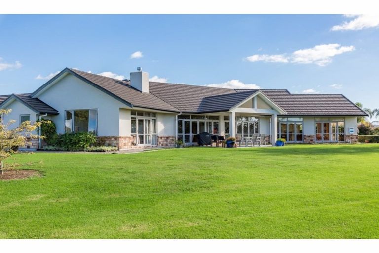 Photo of property in 45 Waitotara Drive, Waipapa, 0230