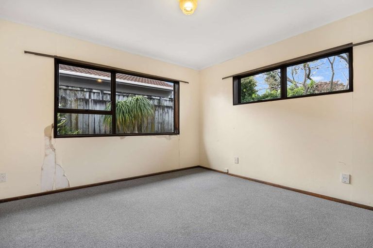 Photo of property in 2/12 Penrhyn Place, Mount Maunganui, 3116