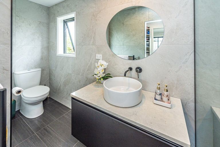 Photo of property in 13 Magnolia Crescent, Tawhero, Whanganui, 4501