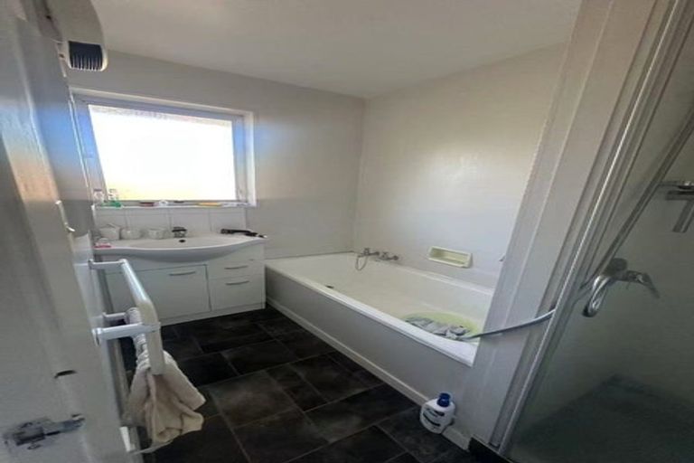 Photo of property in 1/15 Brake Street, Upper Riccarton, Christchurch, 8041