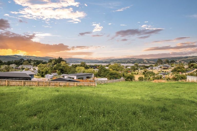 Photo of property in 29b Bay Road, Warrington, 9471