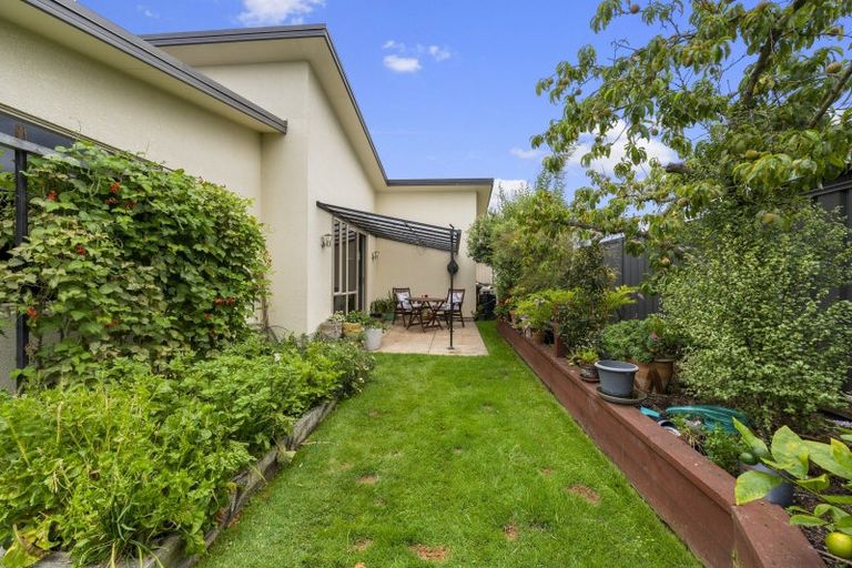 Photo of property in 24 Akaroa Road, Poraiti, Napier, 4112