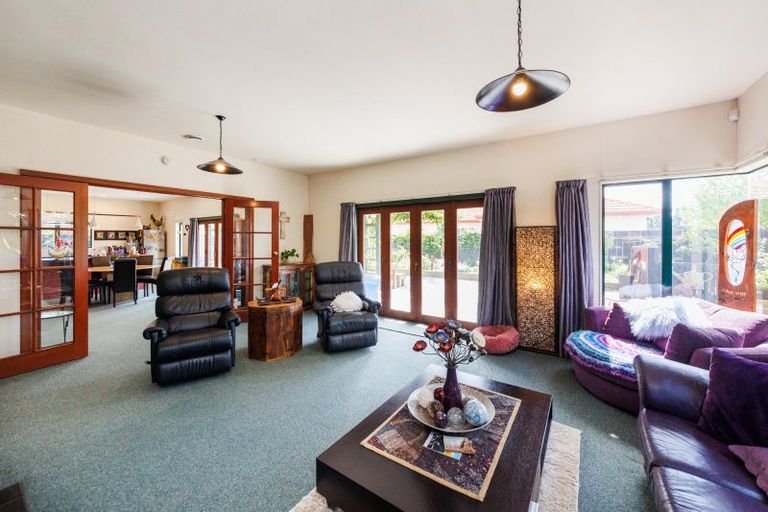 Photo of property in 1 Strachan Way, Highbury, Palmerston North, 4412