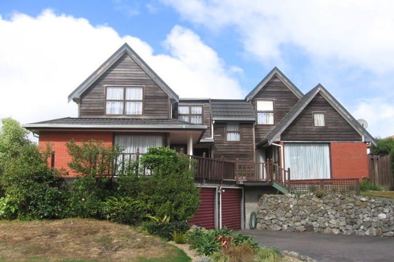 Photo of property in 57 Amapur Drive, Khandallah, Wellington, 6035