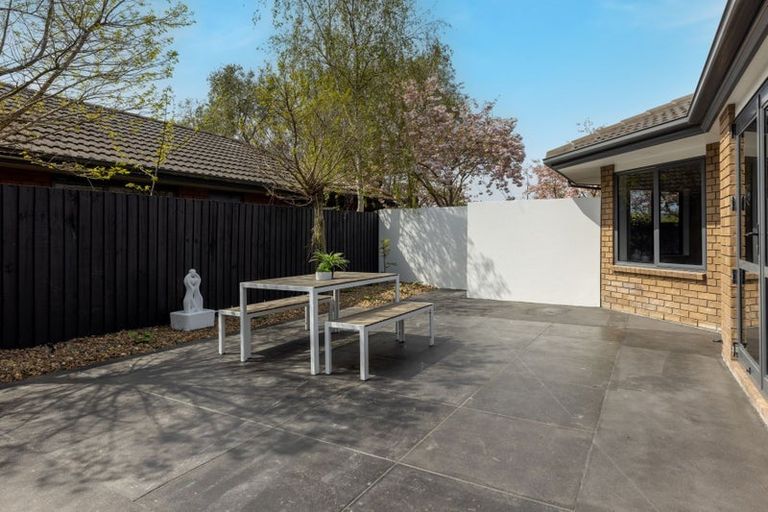 Photo of property in 19 Excalibur Place, Burwood, Christchurch, 8083