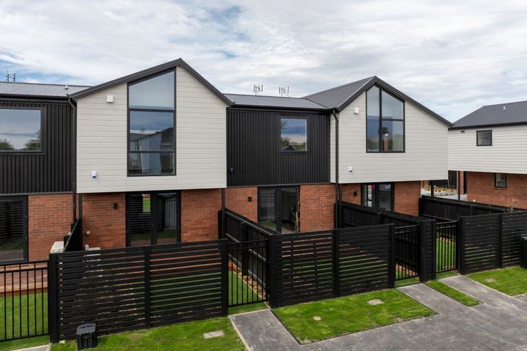 Photo of property in 3/132 Tancred Street, Linwood, Christchurch, 8062