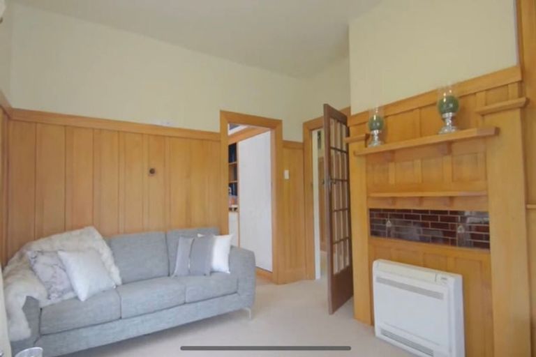 Photo of property in 9 Martin Avenue, Beckenham, Christchurch, 8023