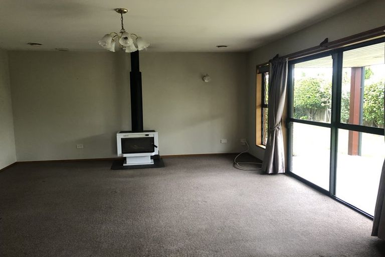 Photo of property in 107 Bush Road, Mosgiel, 9024