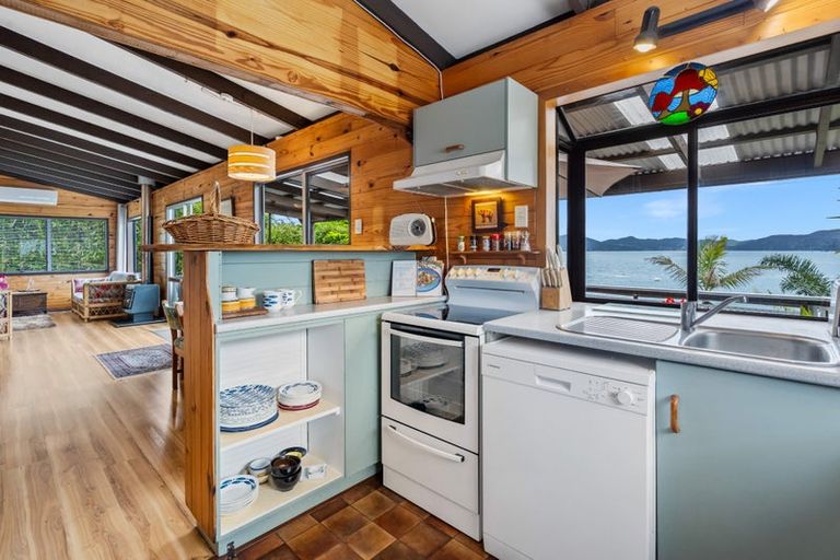 Photo of property in 41 Stuart Road, Whangarei Heads, Whangarei, 0174