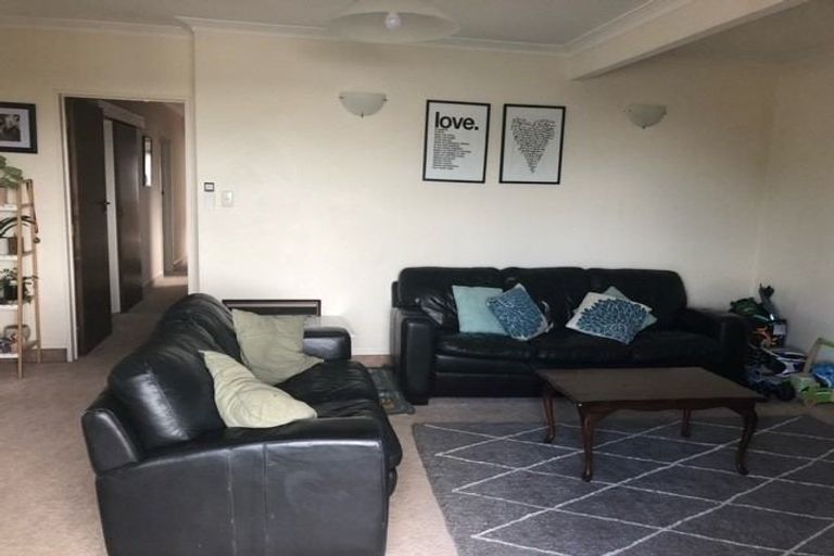 Photo of property in 32a Charles Street, Westshore, Napier, 4110