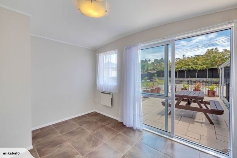 Photo of property in 267 Vipond Road, Stanmore Bay, Whangaparaoa, 0932