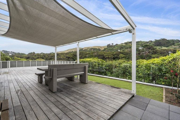 Photo of property in 9 Pukerua Beach Road, Pukerua Bay, 5026