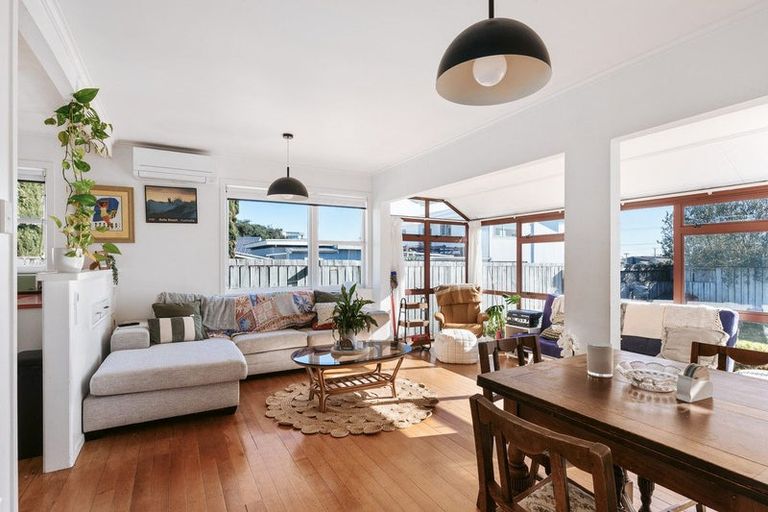 Photo of property in 1120b Papamoa Beach Road, Papamoa Beach, Papamoa, 3118