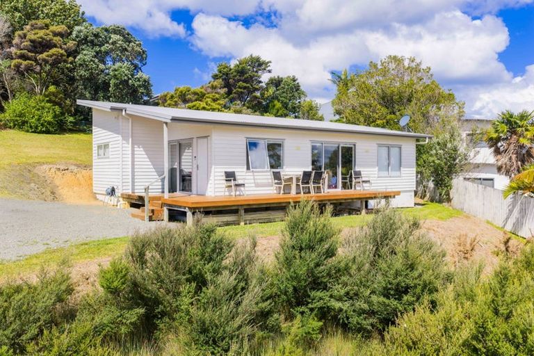 Photo of property in 30 Kanuka Place, Mangawhai Heads, Mangawhai, 0505
